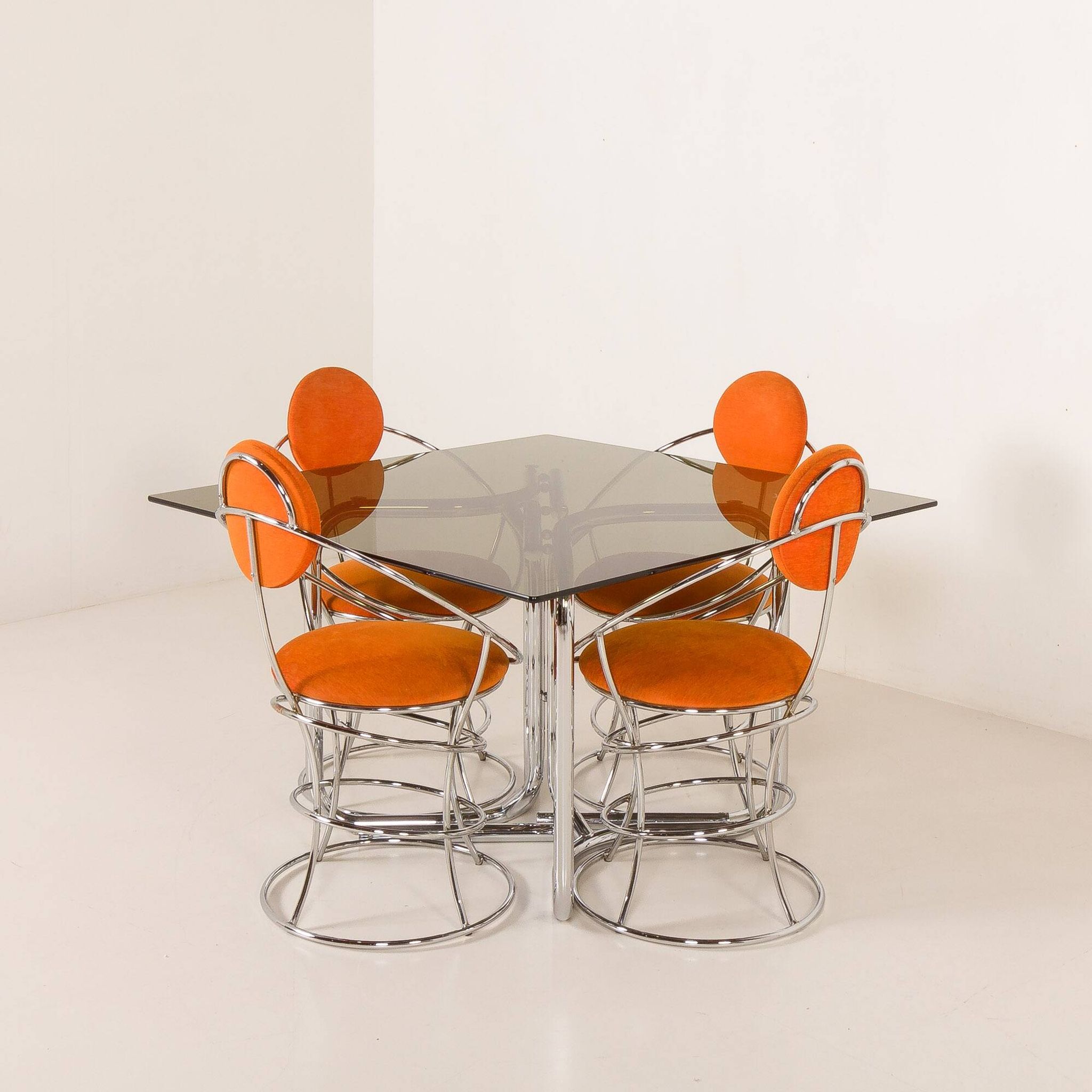 Italian Space Age dining table with 4 chairs attributed to Giotto Stoppino, 1970s