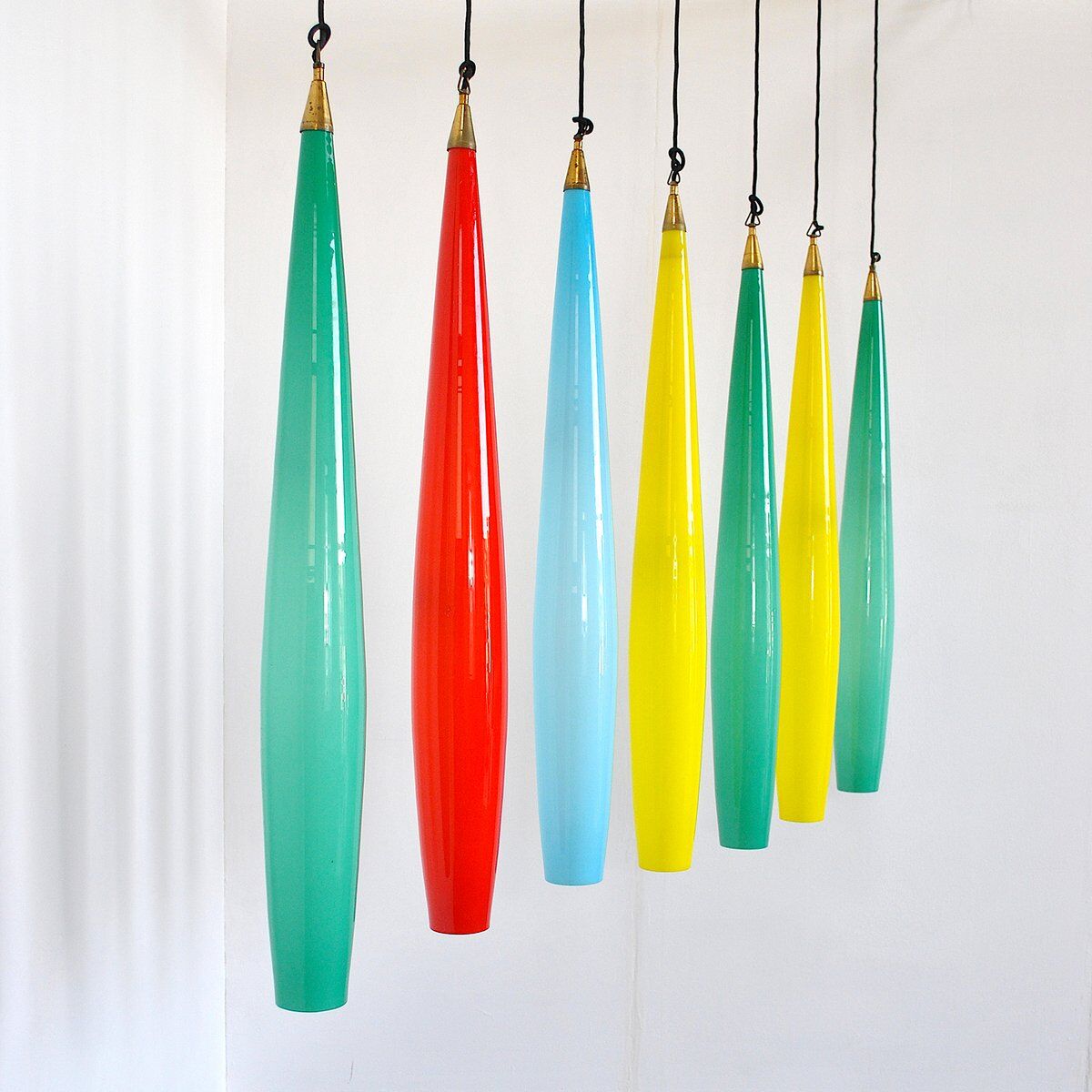 Suspended Murano glass lamp layered by Alessandro Pianon, 1960s.