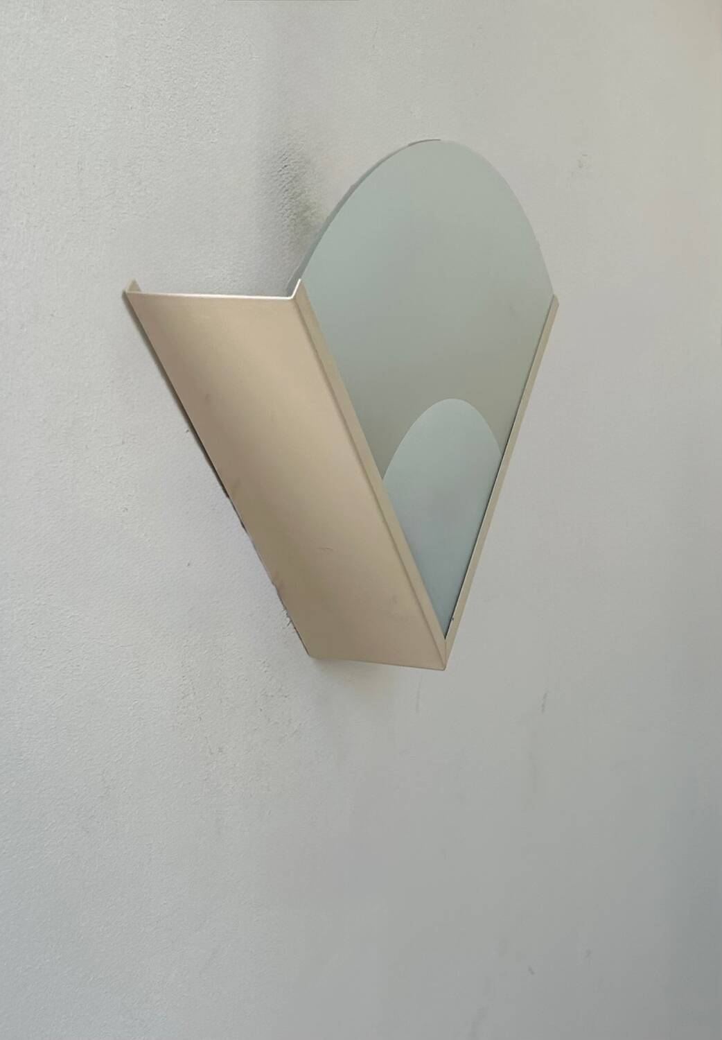 Vintage wall lamp, beige lacquered metal and sandblasted glass, France 1970