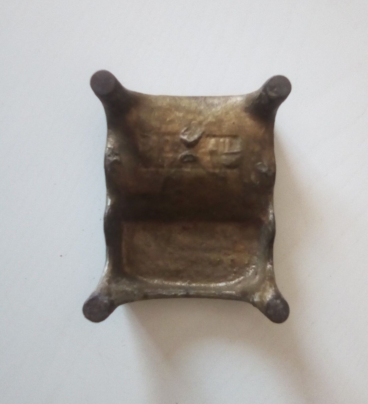 Old cast-cast cast-inkwell