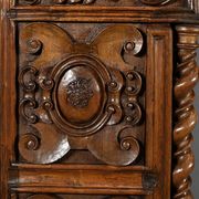 Oratory in solid walnut, Neo-Gothic Renaissance style – Late 19th century