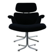Artifort big tulip lounge chair with original ottoman