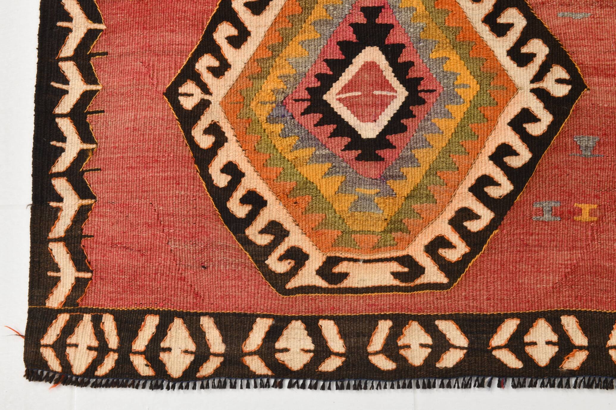 Red & Beige Oriental Vintage Kilim Runner Rug, 81x261Cm