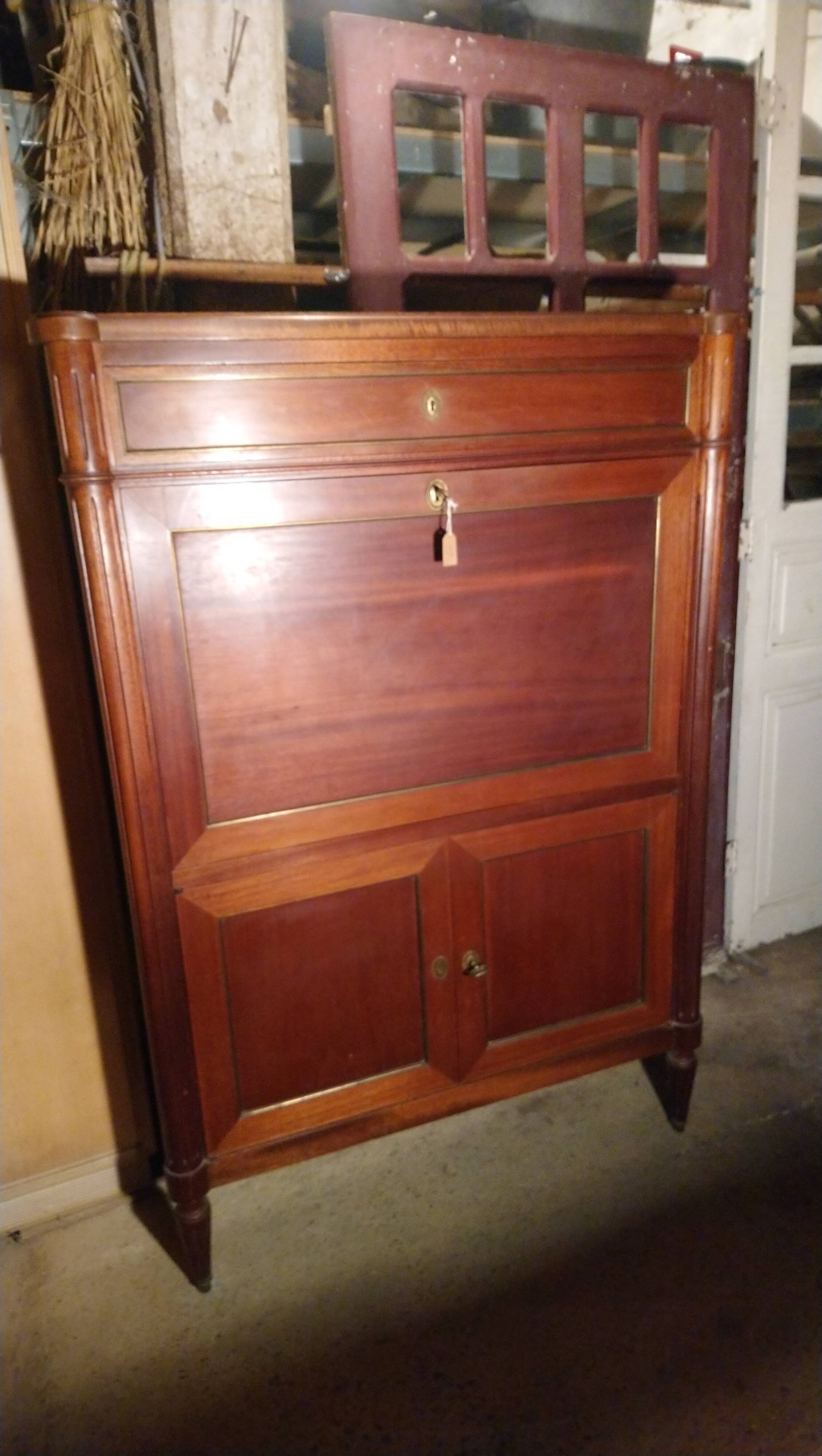 English-style solid wood secretary.