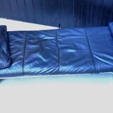 XDark brown leather chaise longue