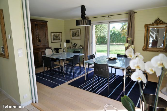 Desalto square glass table