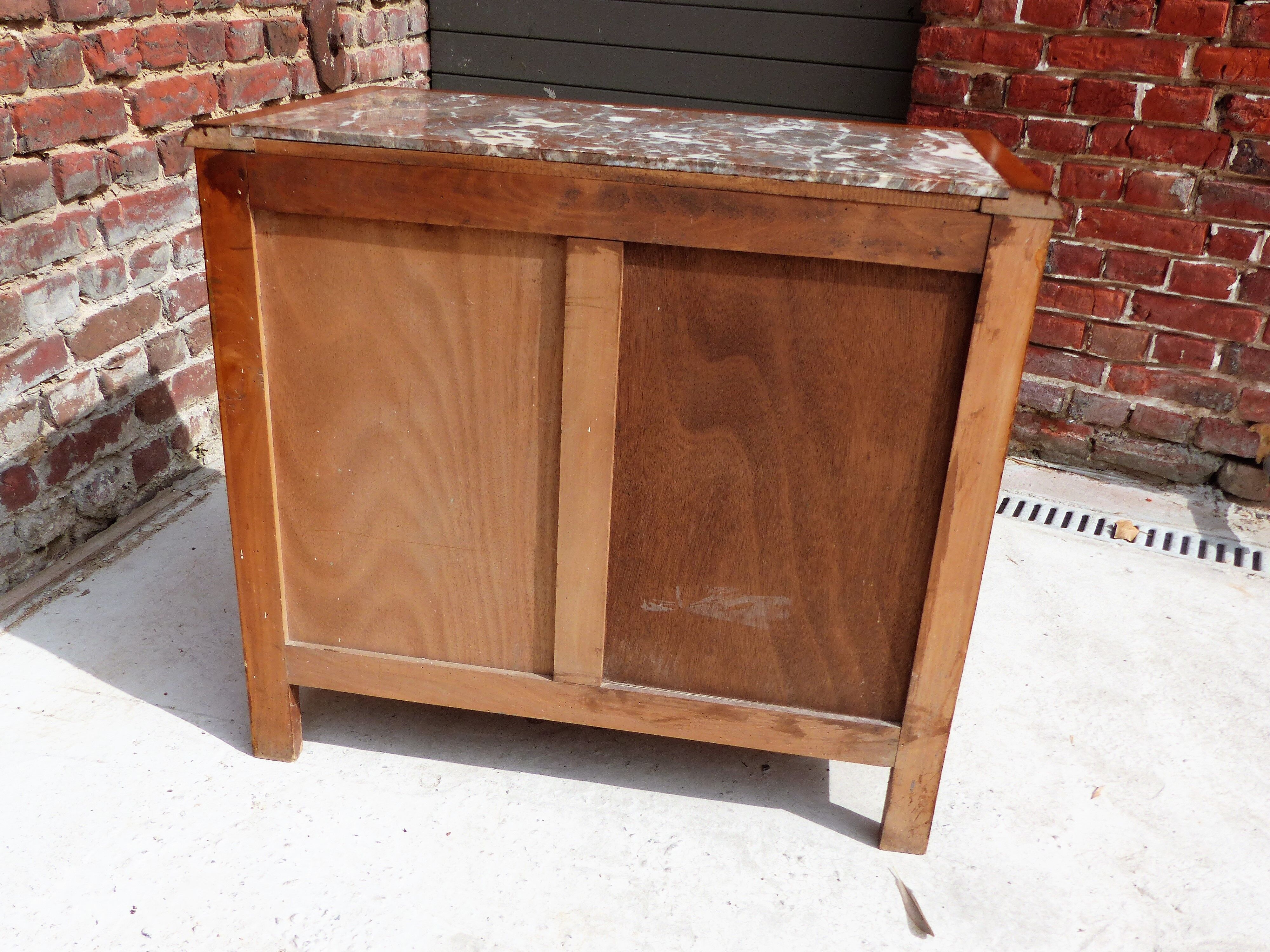 Classic Commodity 3 drawers