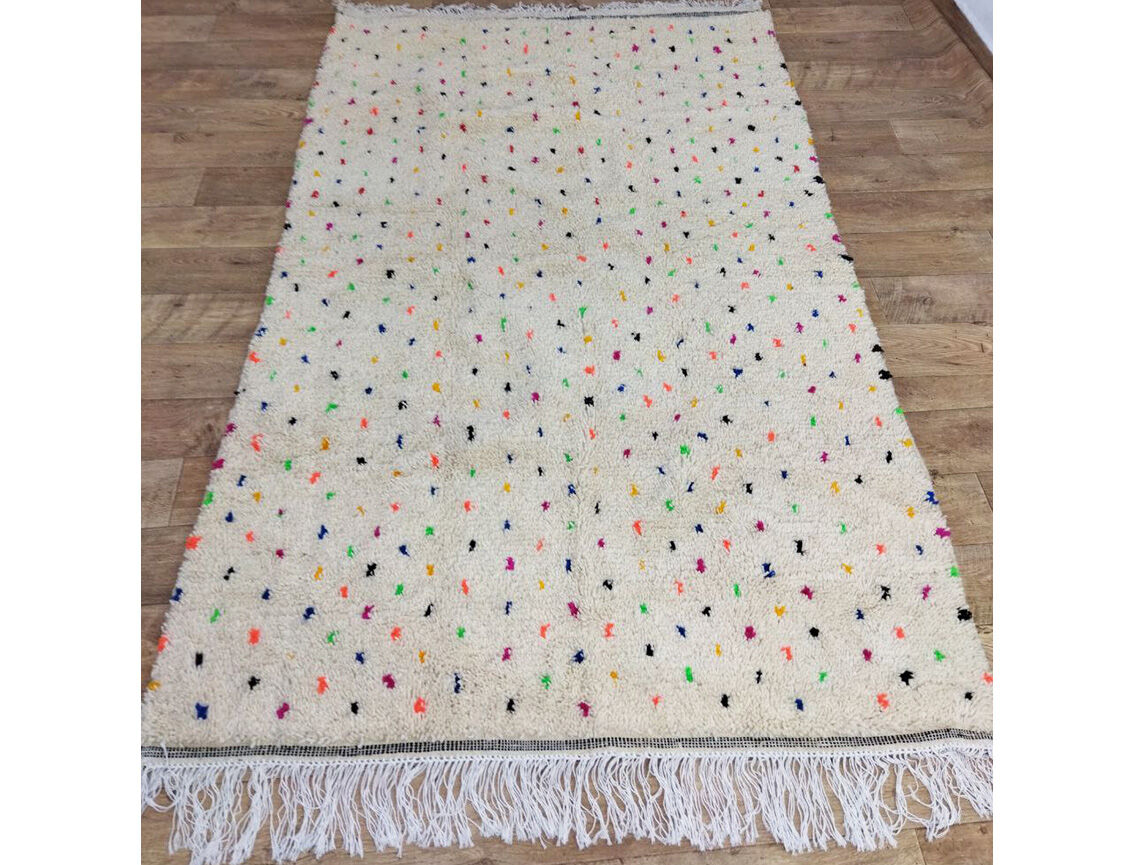 Handmade moroccan berber carpet 245 x 145 cm