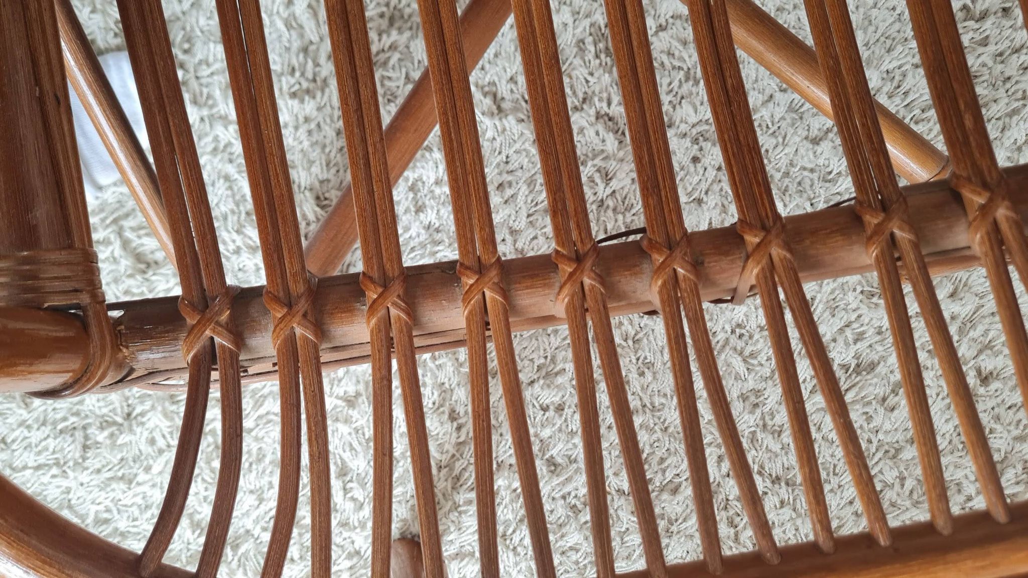 Paire de fauteuils en rotin vintage circa années 70