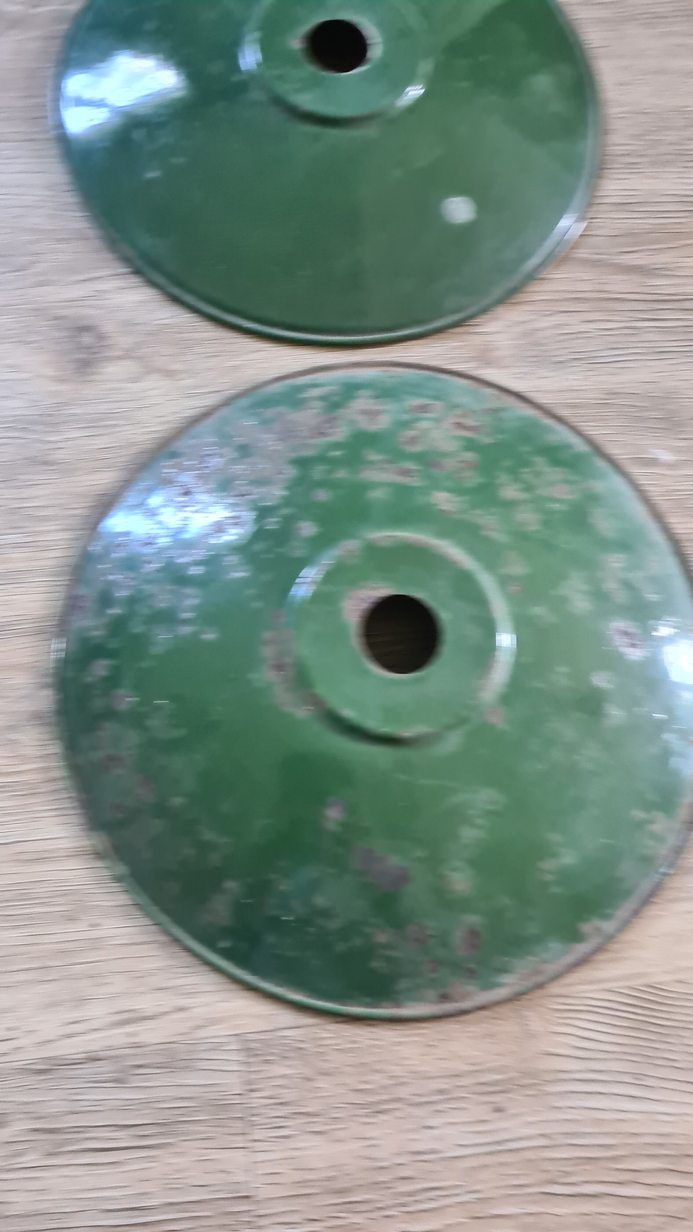 Set of 5 old green metal / industrial style pendant lamps