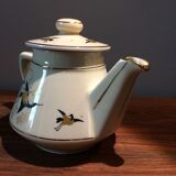 The 1950s earthenware teapot