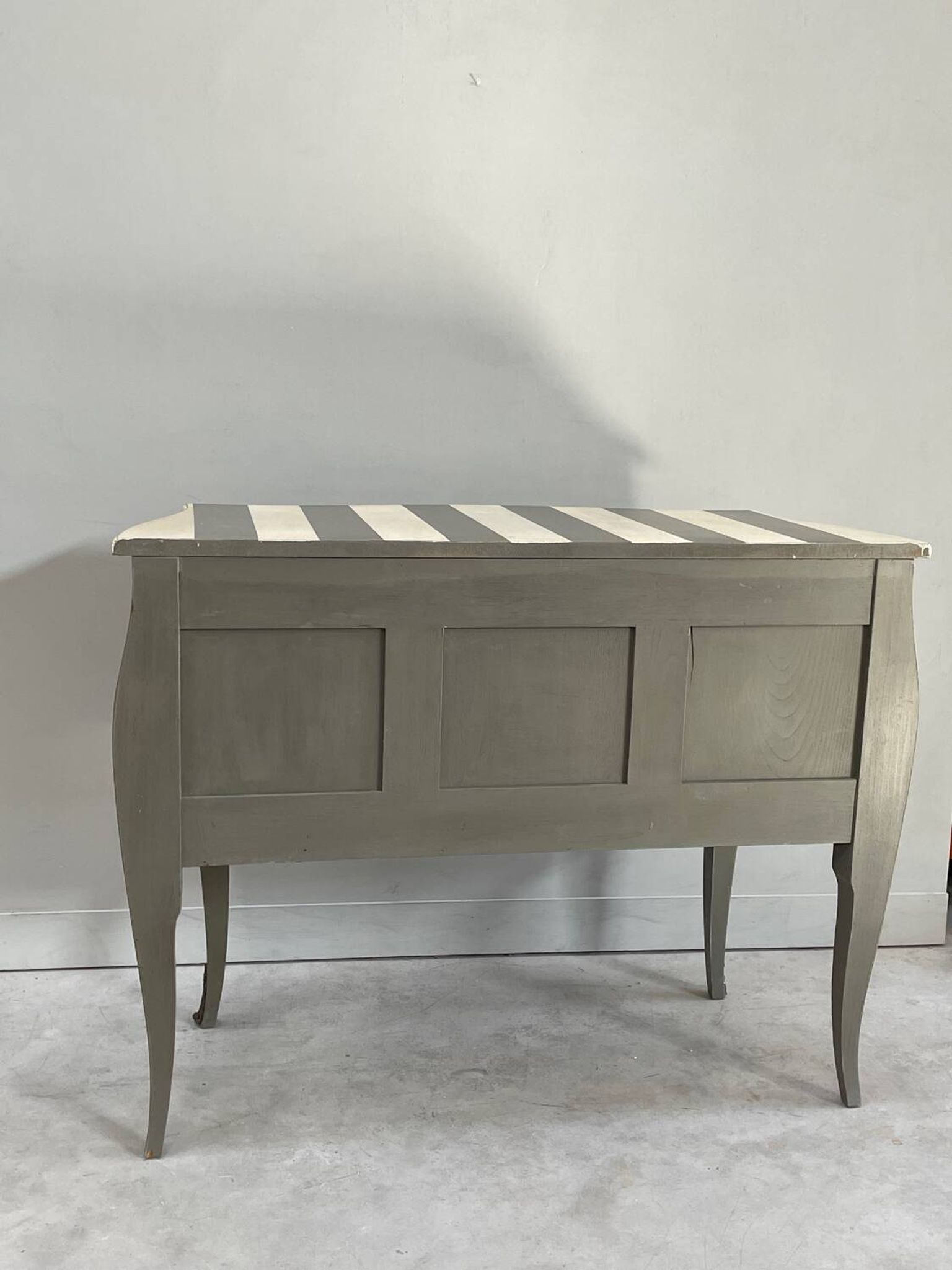 Commode barroque