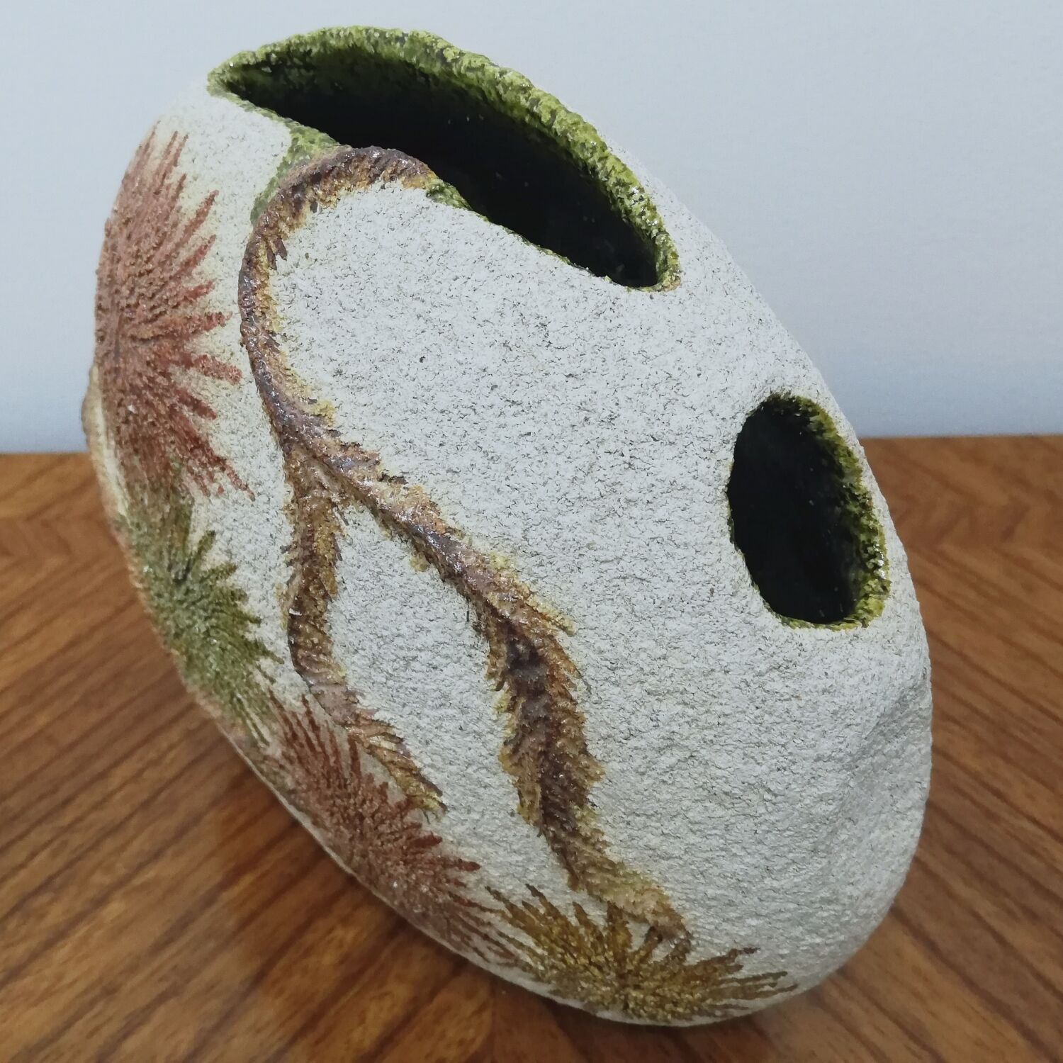 Vase or pique ceramic flowers height 20cm