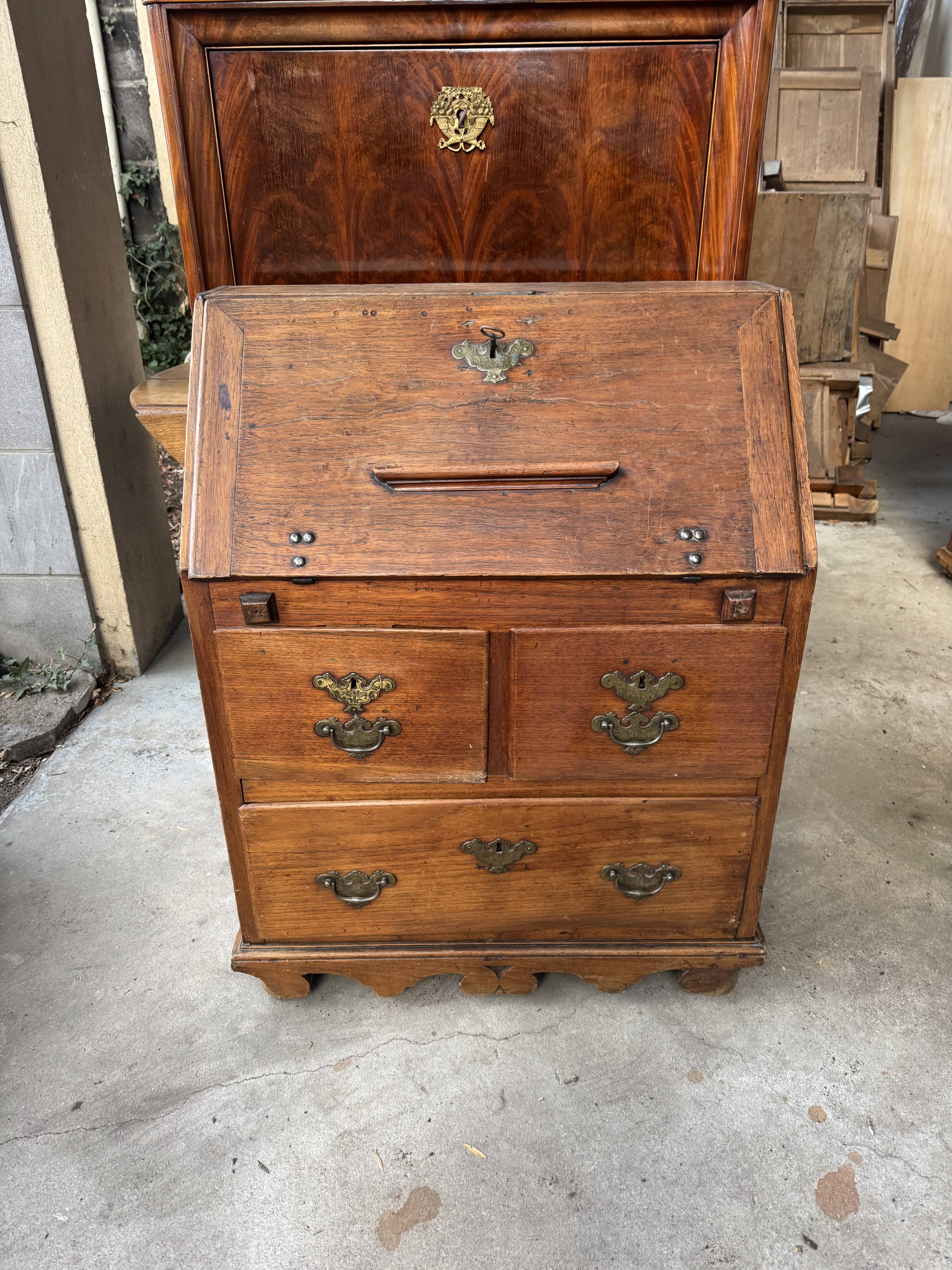 Meuble secrétaire