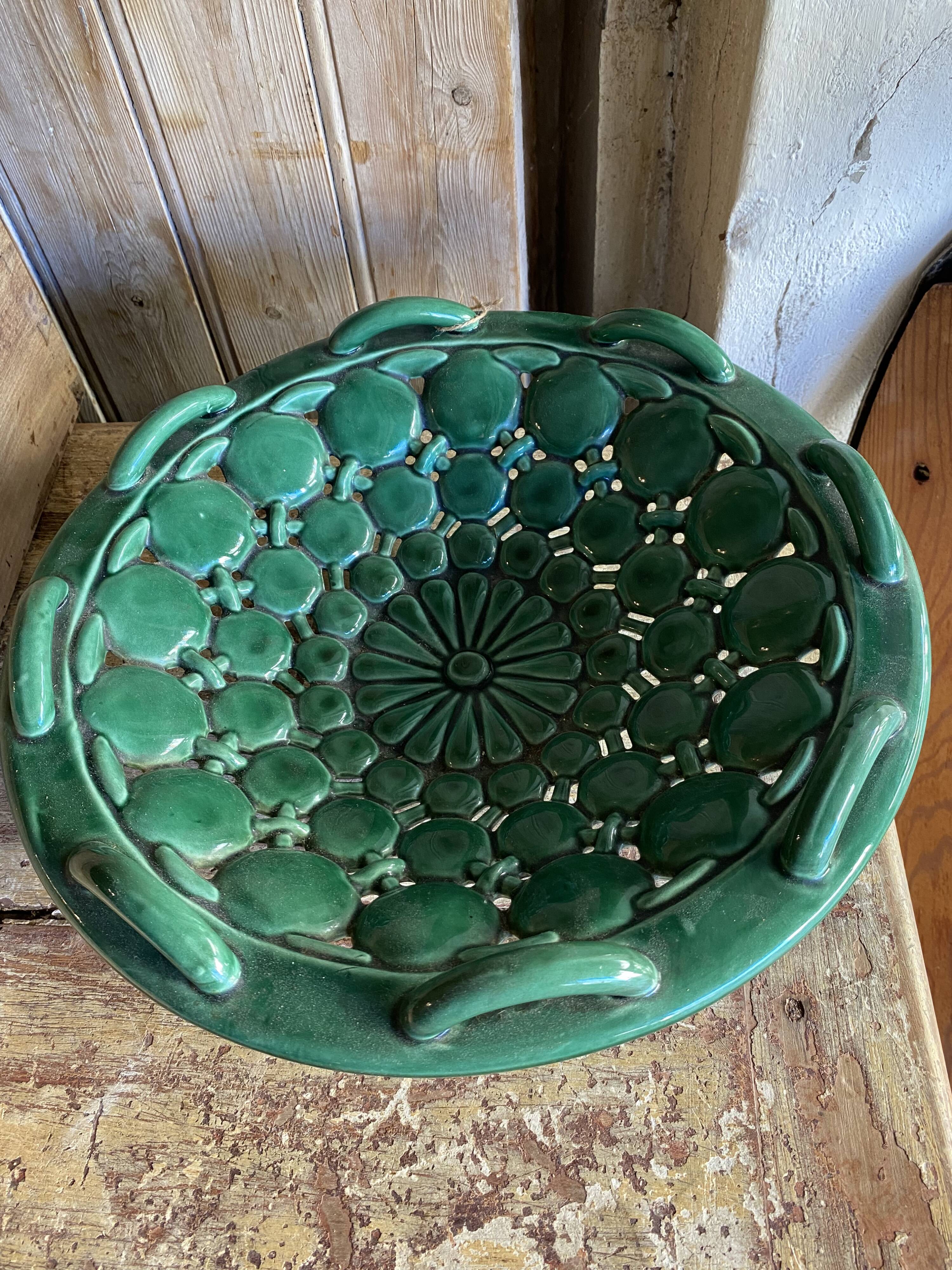 Fruit basket