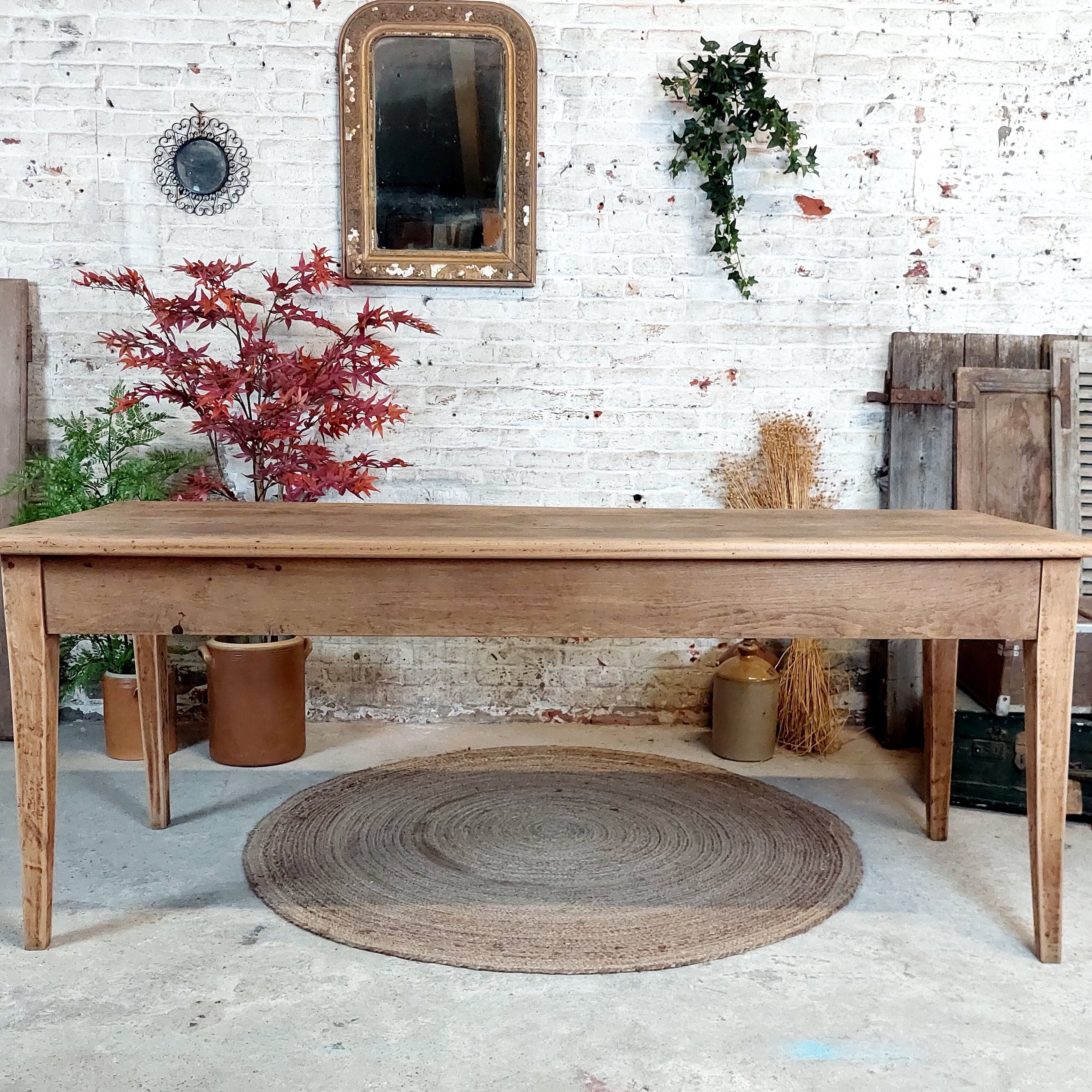 Farmhouse table