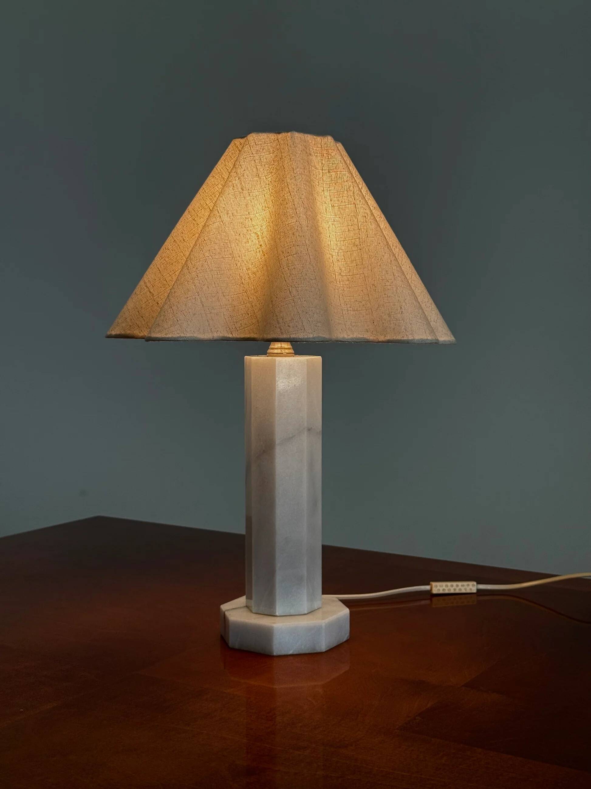 Vintage marble table lamp with linen shade