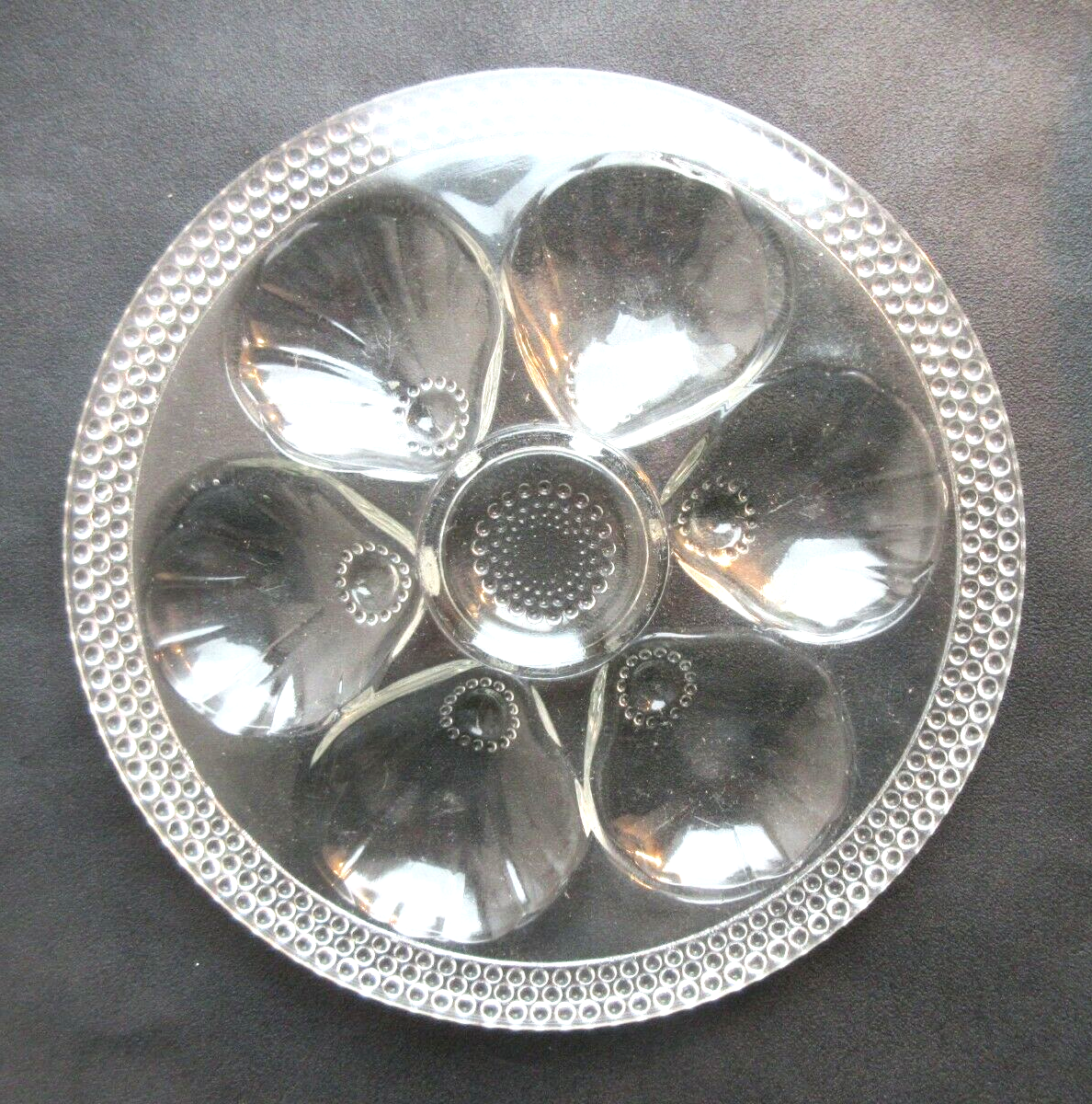Set of 9 oyster plates in thick glass quite heavy, vintage or Art Deco