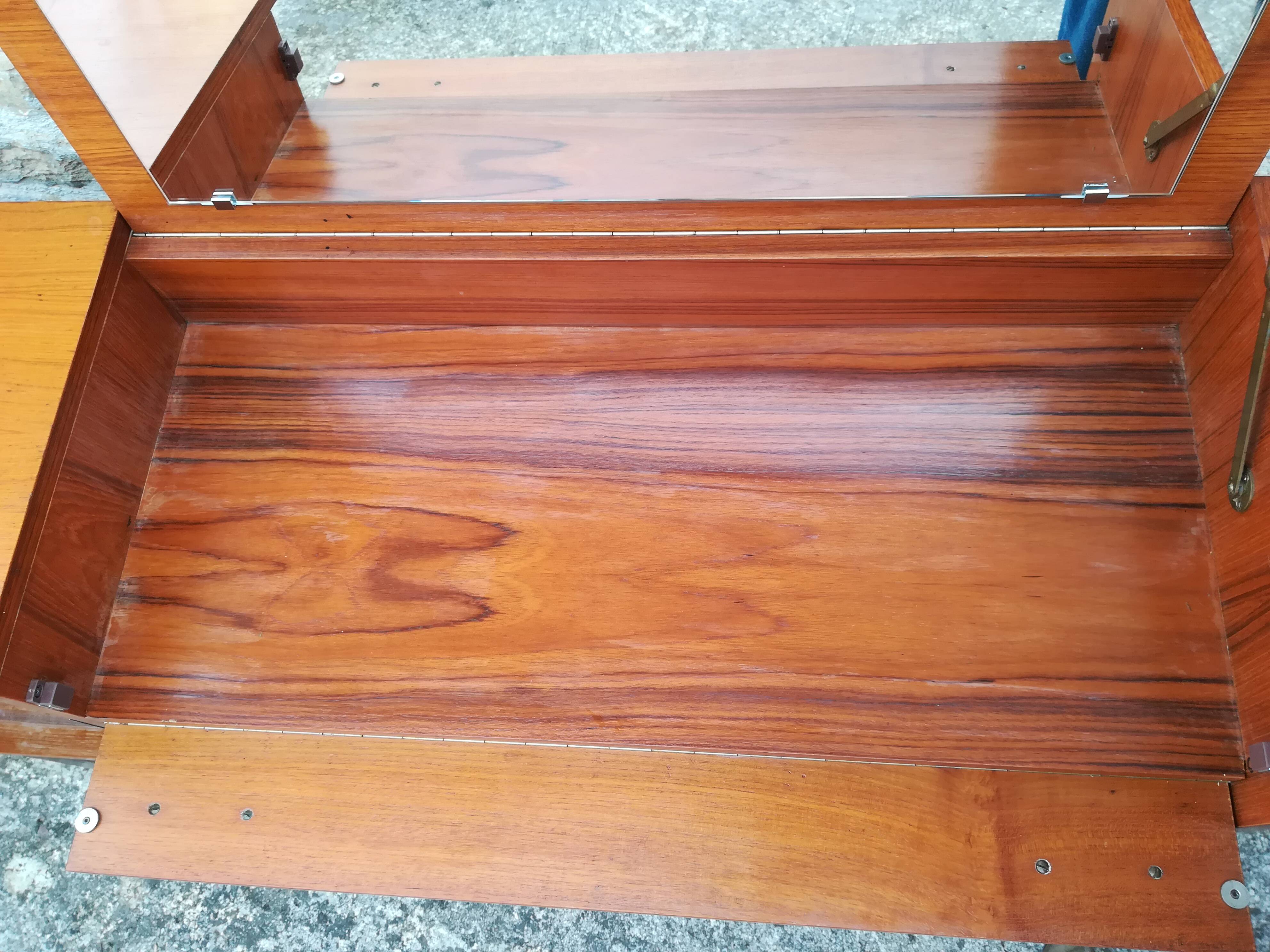 Coiffeuse scandinave en teck