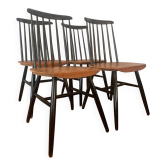 4 bistro chairs