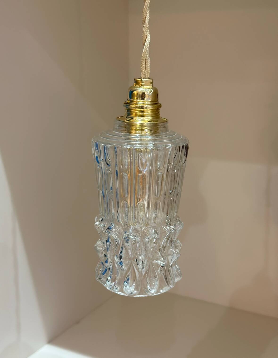 Vintage portable lamp - molded glass