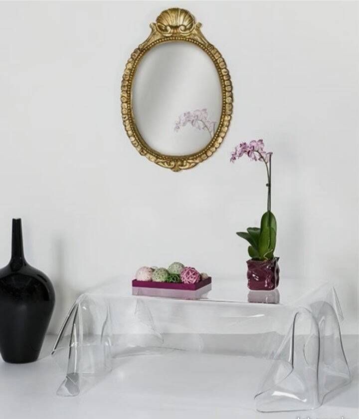 Low table plexiglass