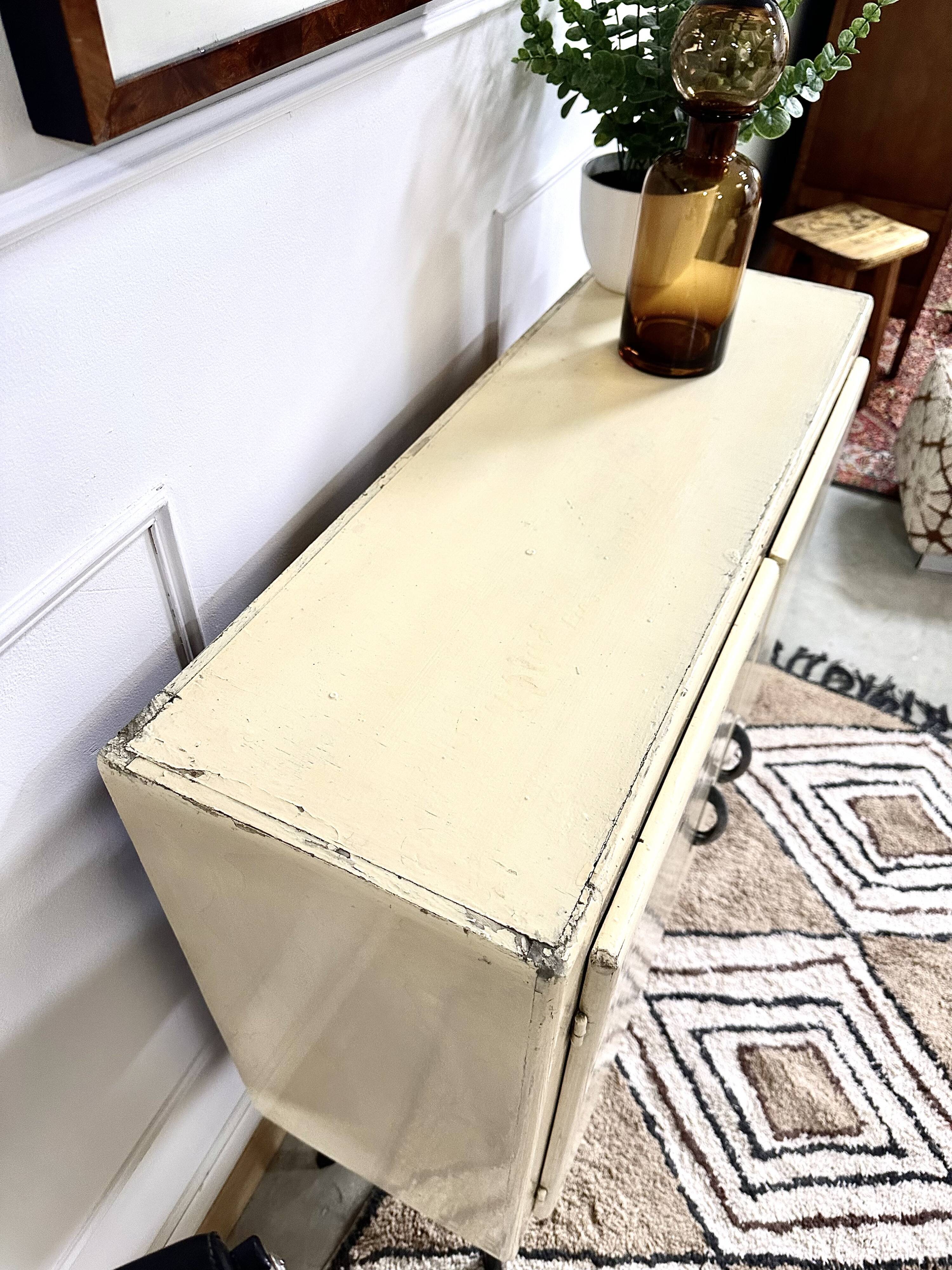 Vintage sideboard 50s