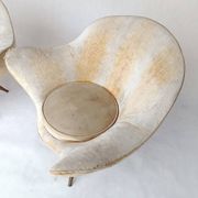 2 fauteuils œuf et canapé par Paged des années 50