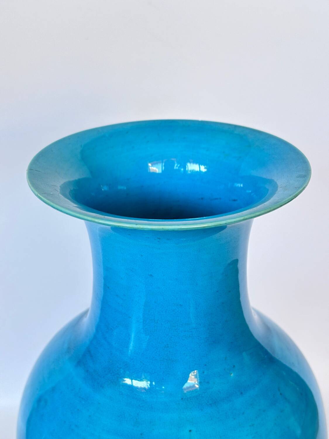 Grand vase en céramique turquoise