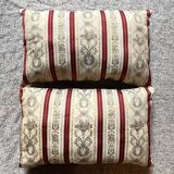 Rectangular cushions in antique fabric