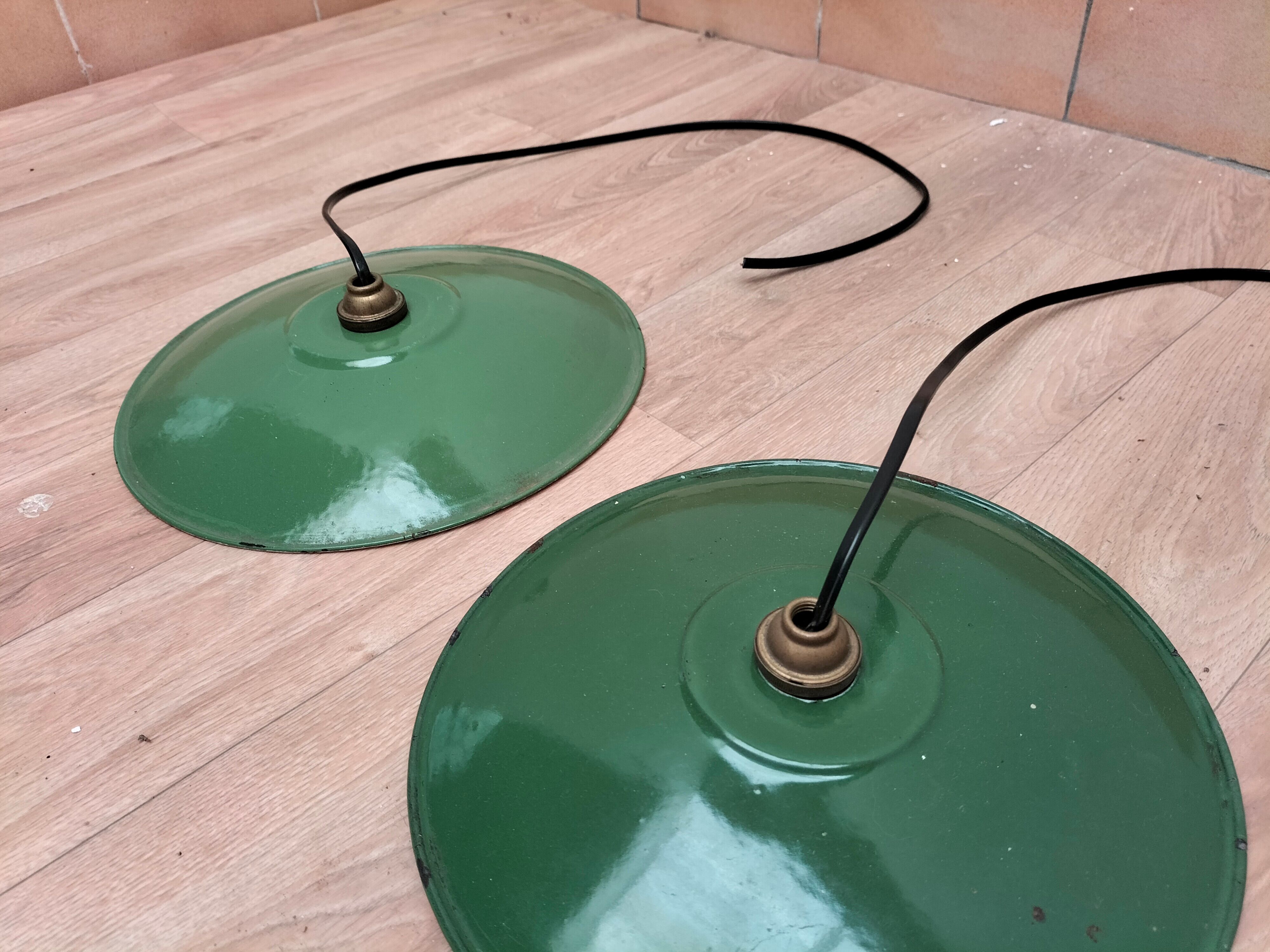 Set of 4 old pendant lamps