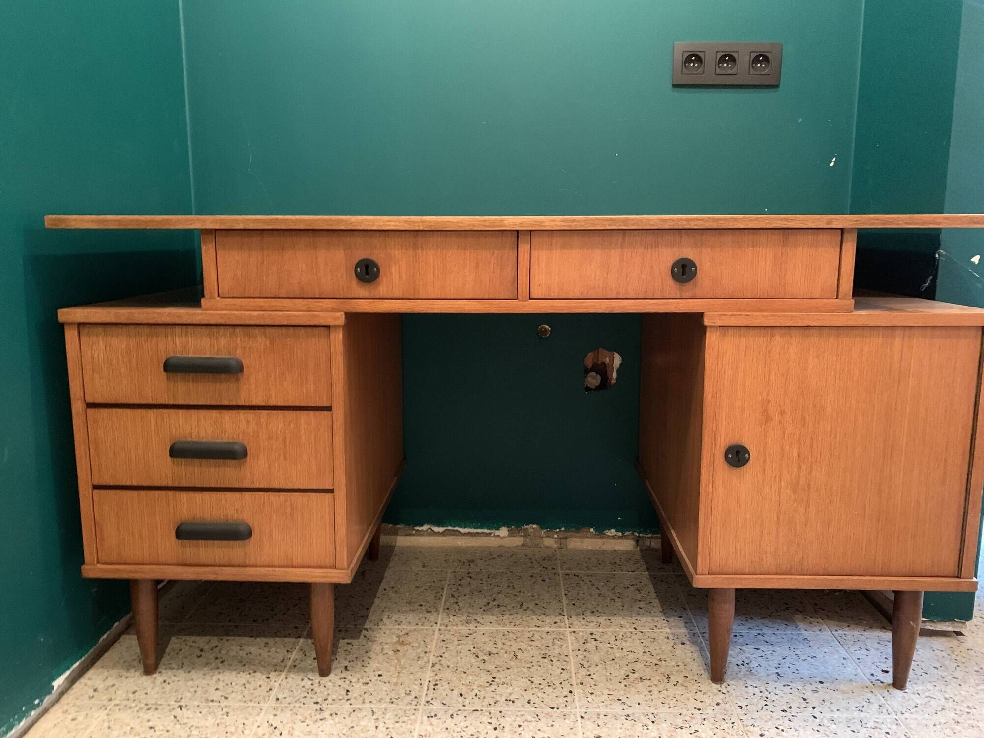 Vintage Mid-Century Modern desk