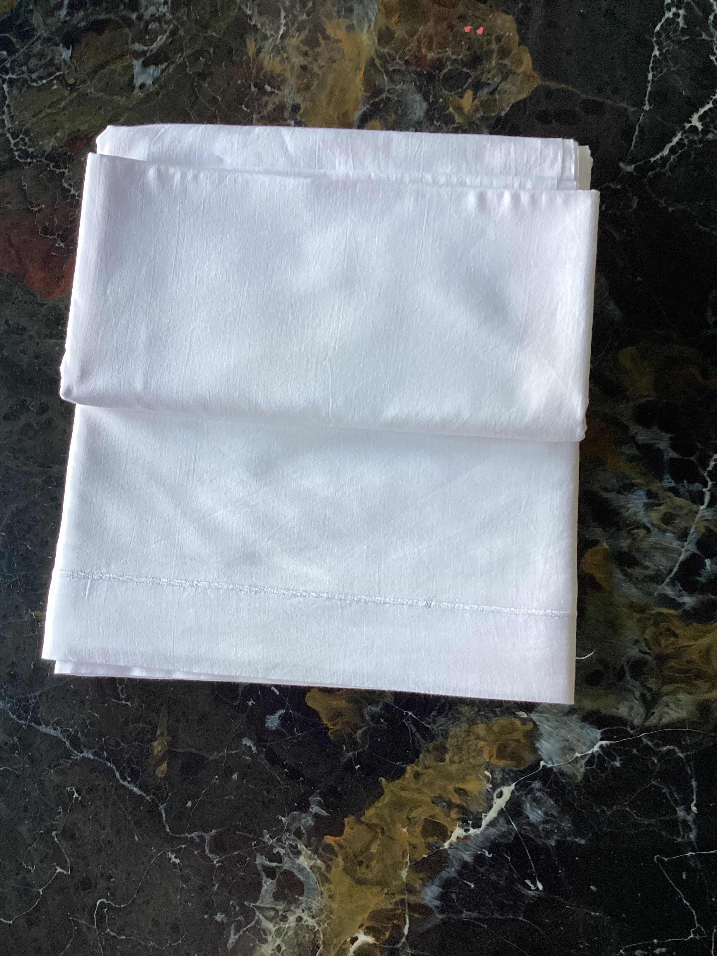 Sheet 100% cotton made in Egypt