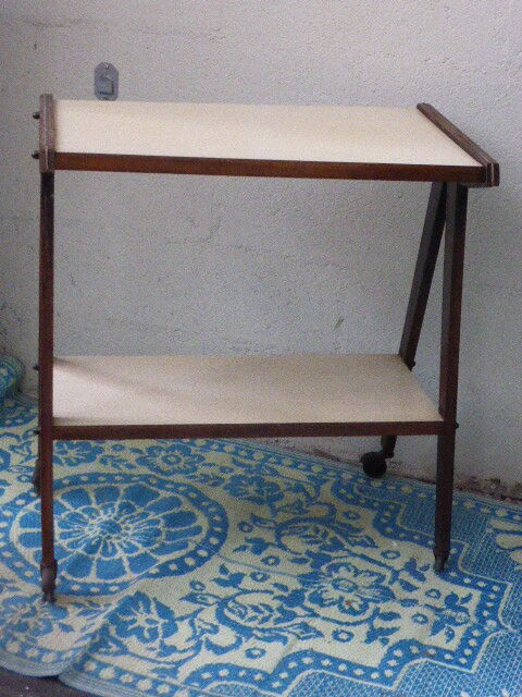 Service rolling feet wood and formica 1950