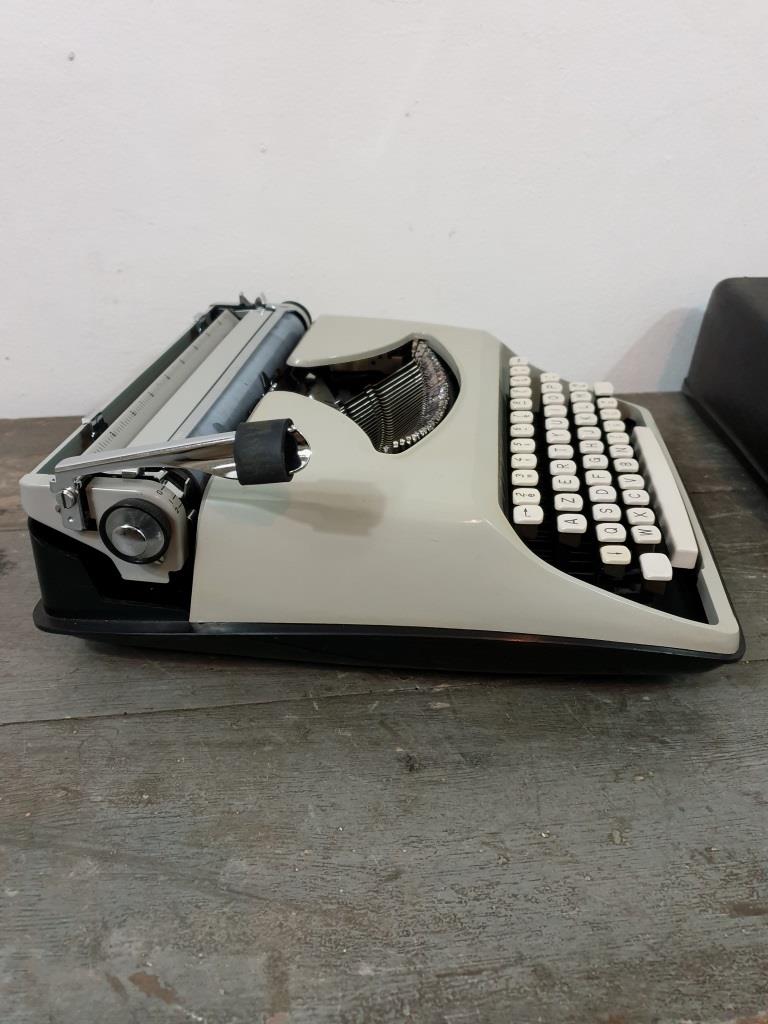 Typewriter