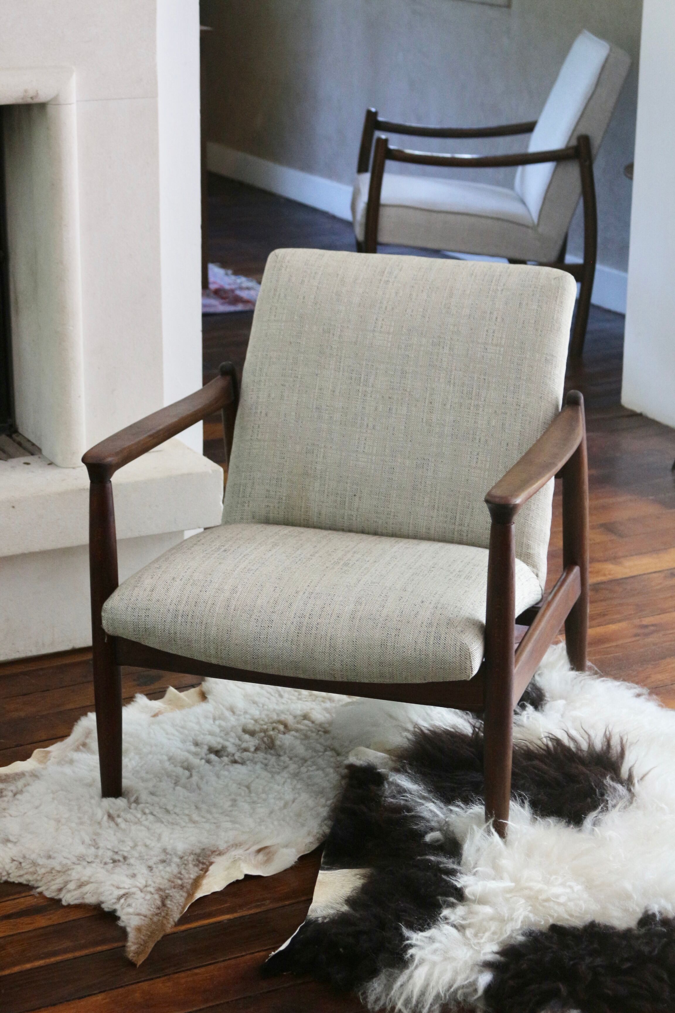 Armchair GFM-142 by Edmund Homa 1960s beige fabric.