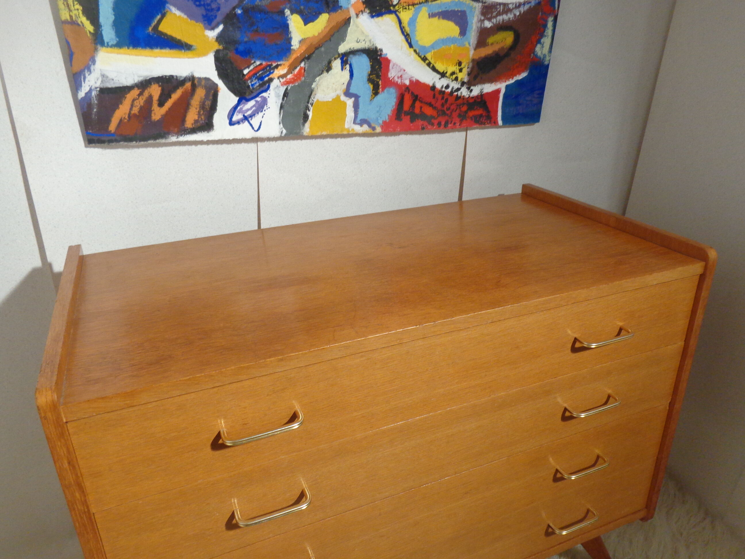 Dresser vintage Scandinavian feet compass year 60