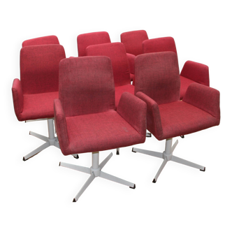 Suite de 8 fauteuils de bureau