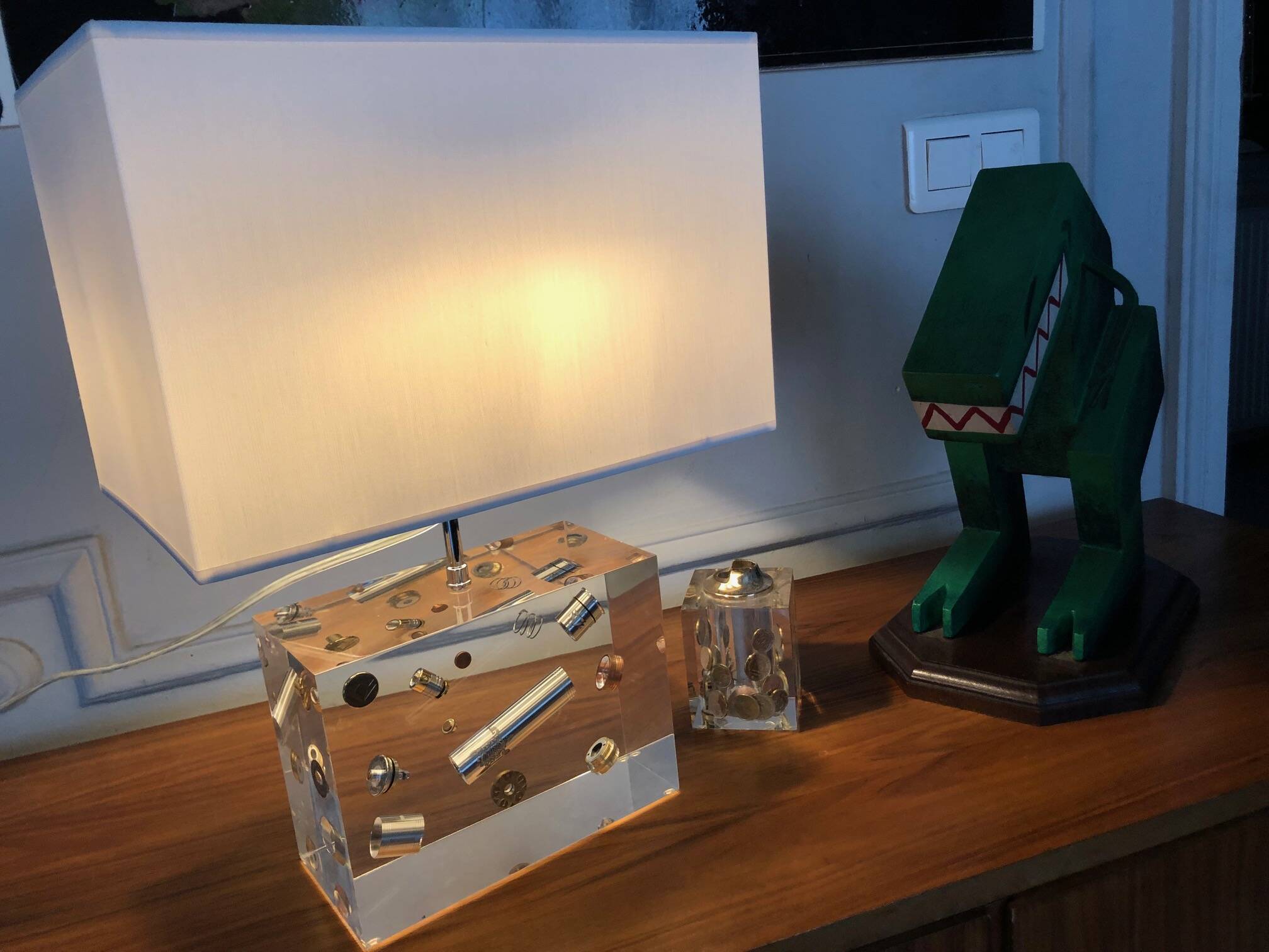 Table Lamp • Sculpture • Resin Inclusion • Post Space Age • 2000