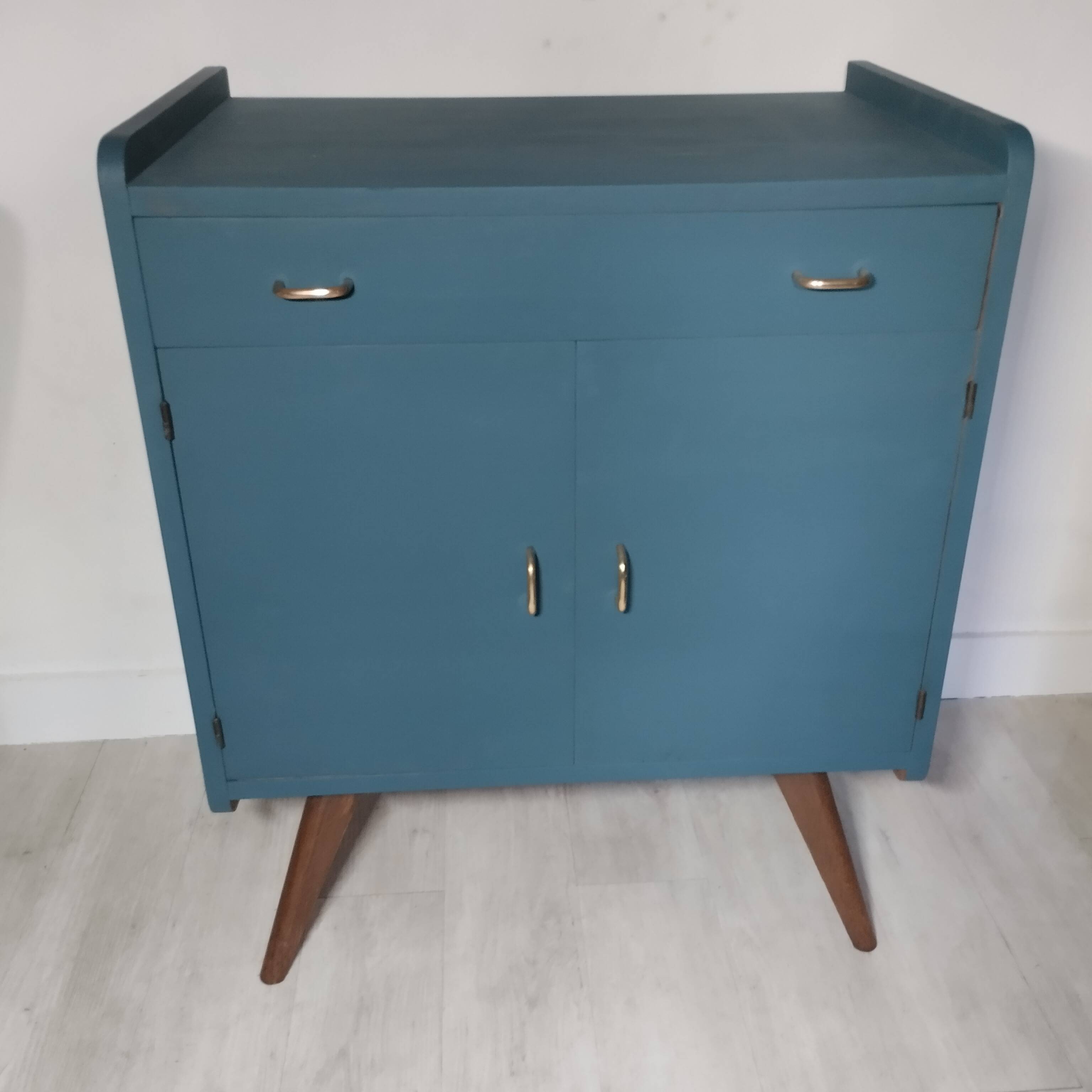 Meuble d'appoint pieds compas. Vintage