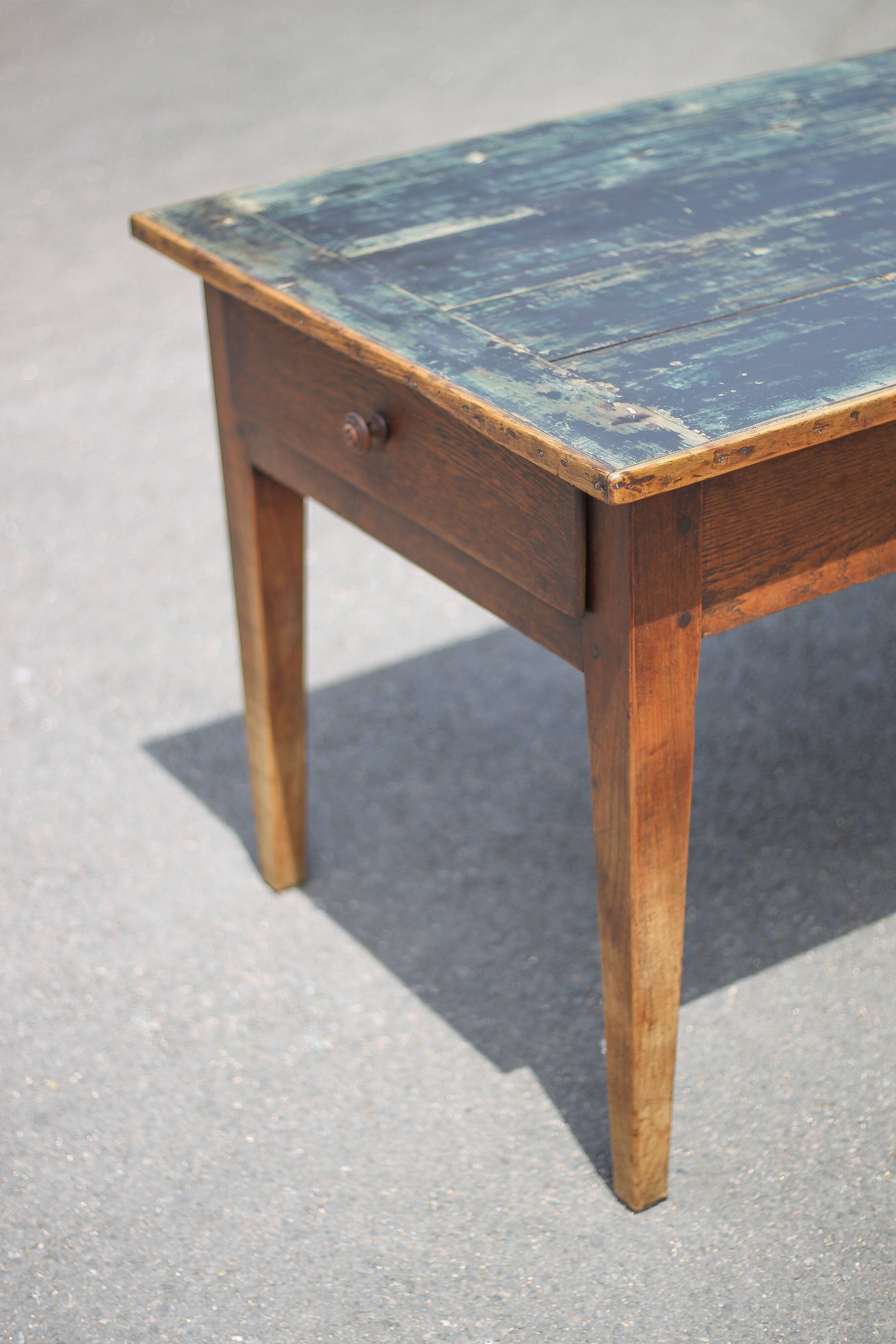 Farmhouse table and its 2 benches, living room table, wooden table with pair of wooden benches