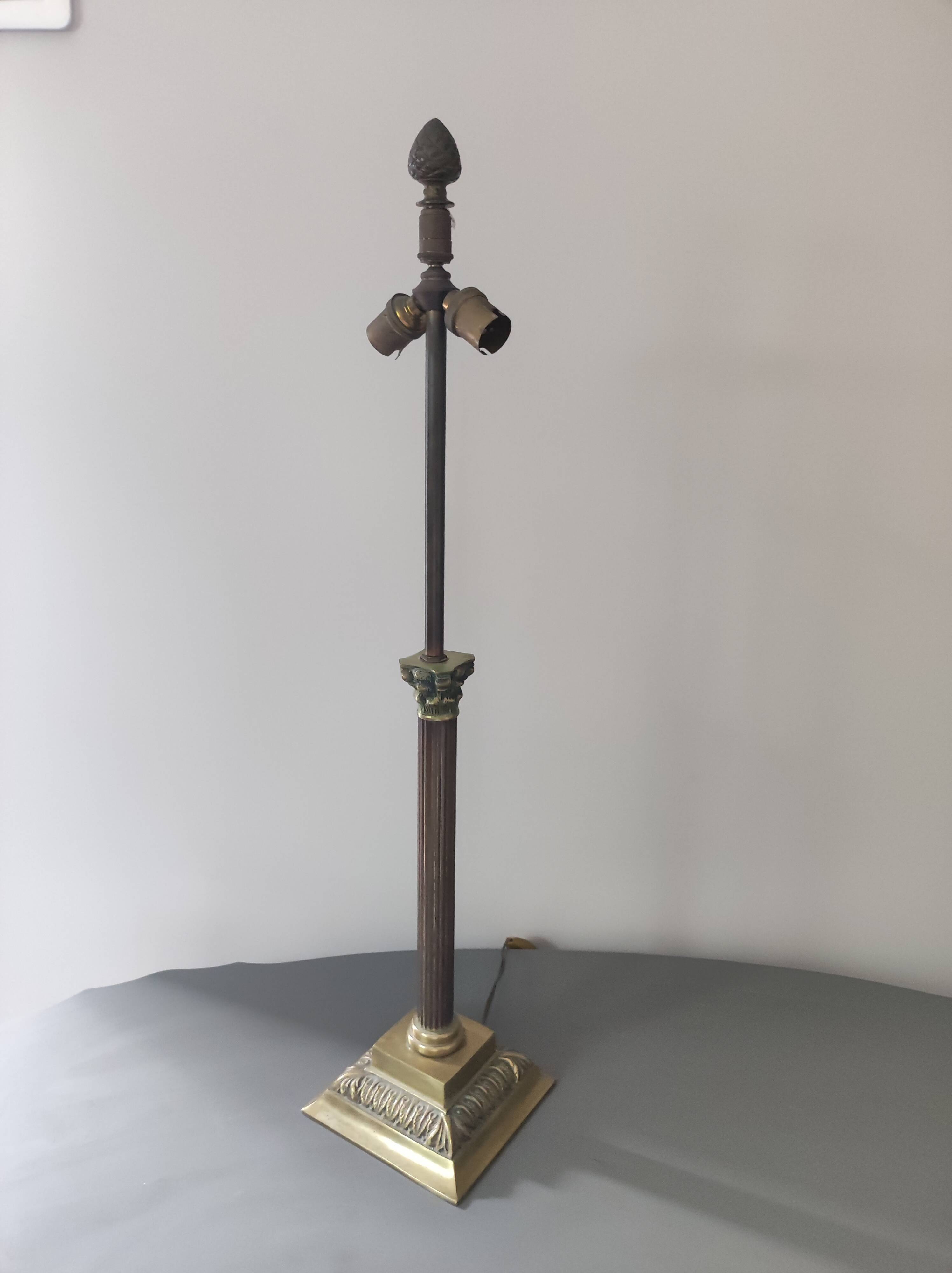Corinthian column style hot water bottle lamp foot