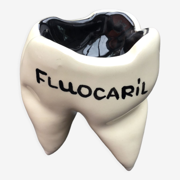Cendrier vide-poches publicitaire Fluocaril en céramique en forme de dent