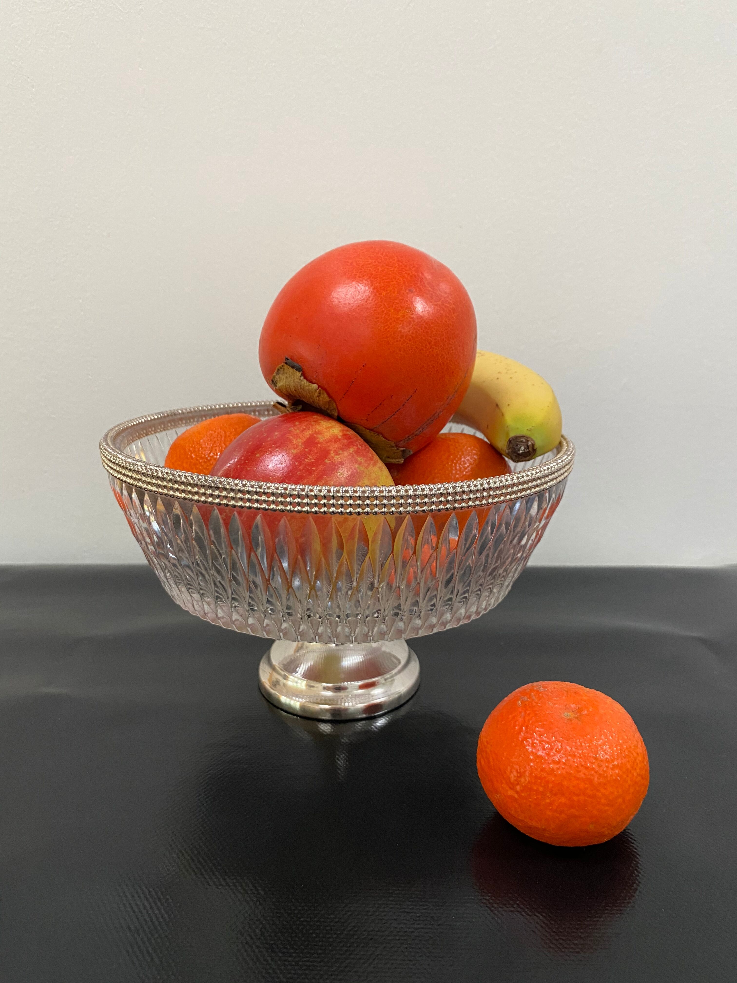 Art Deco glass cup with silver metal foot