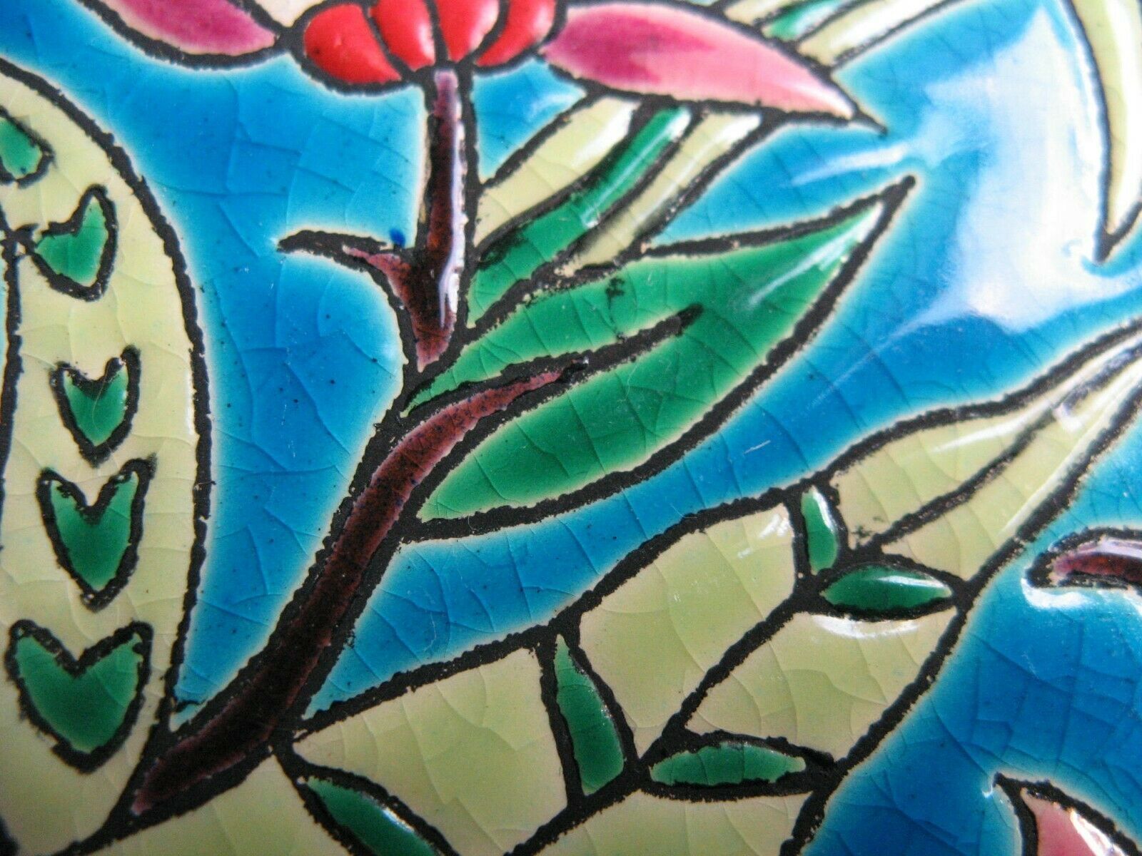 Panière enamels de Longwy decoration turquoise blue background and flowers