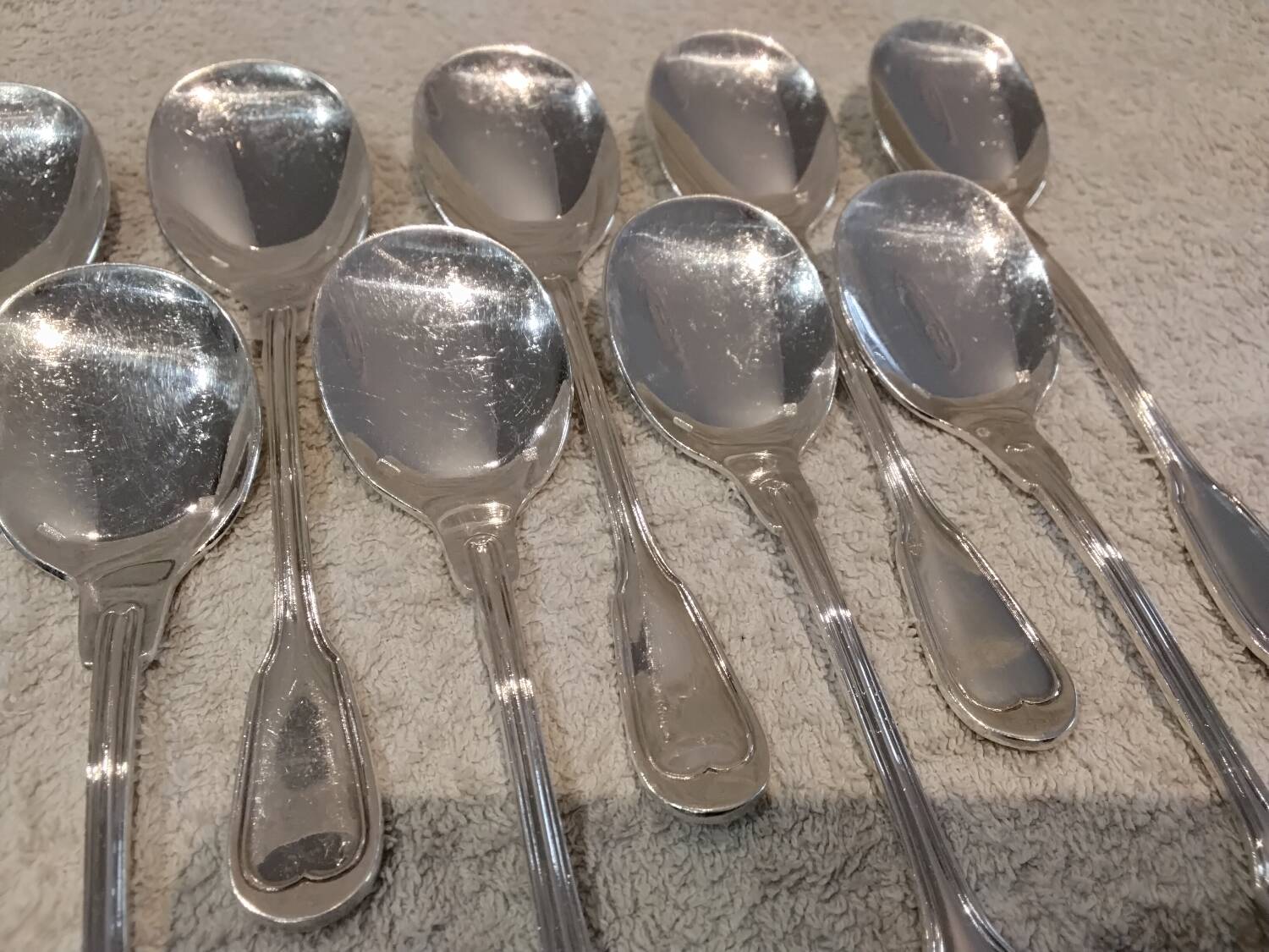 12 silver-plated metal ice scoops by silversmith Ravinet Denfert with nets