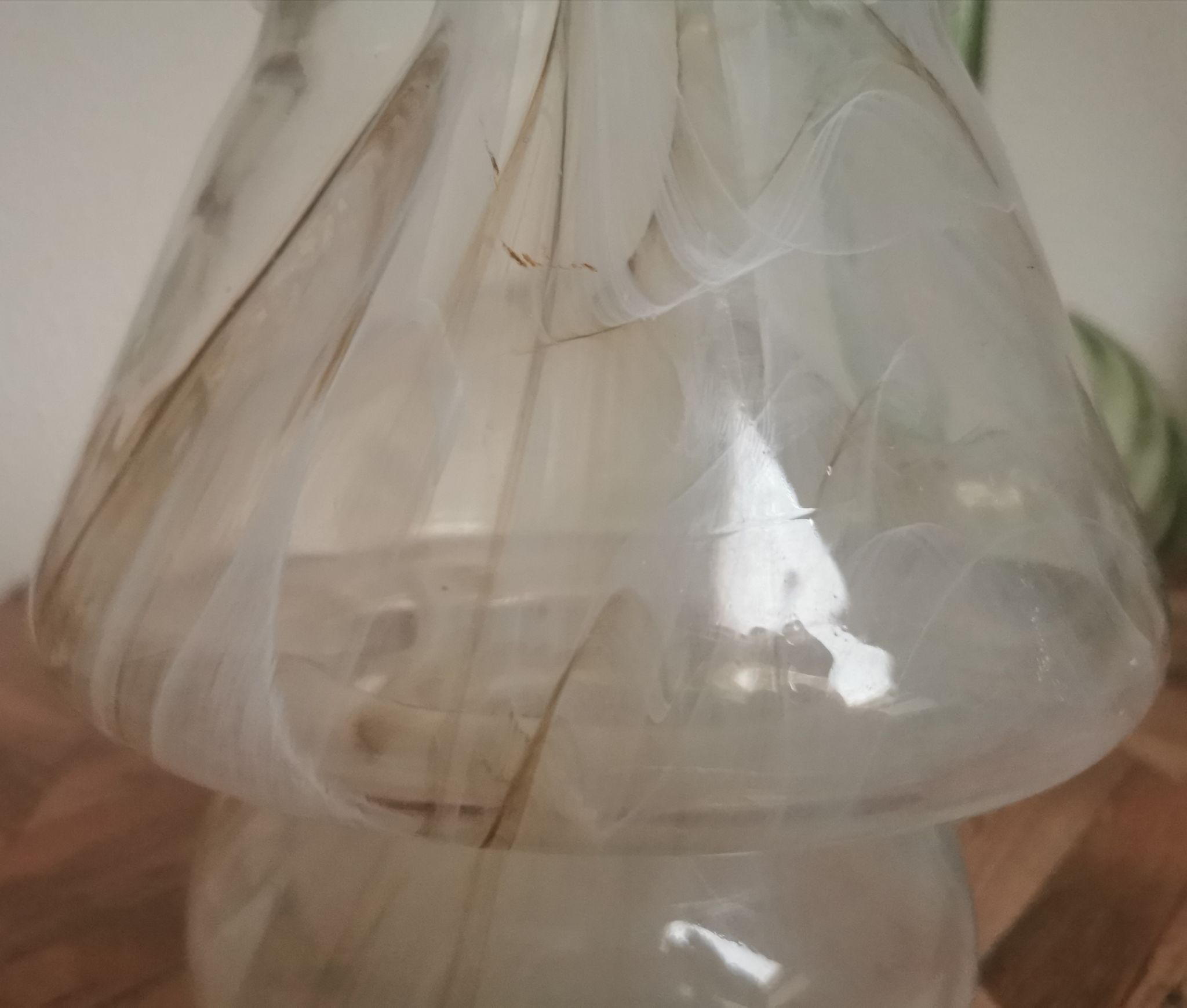 Vase champignon verre marbré