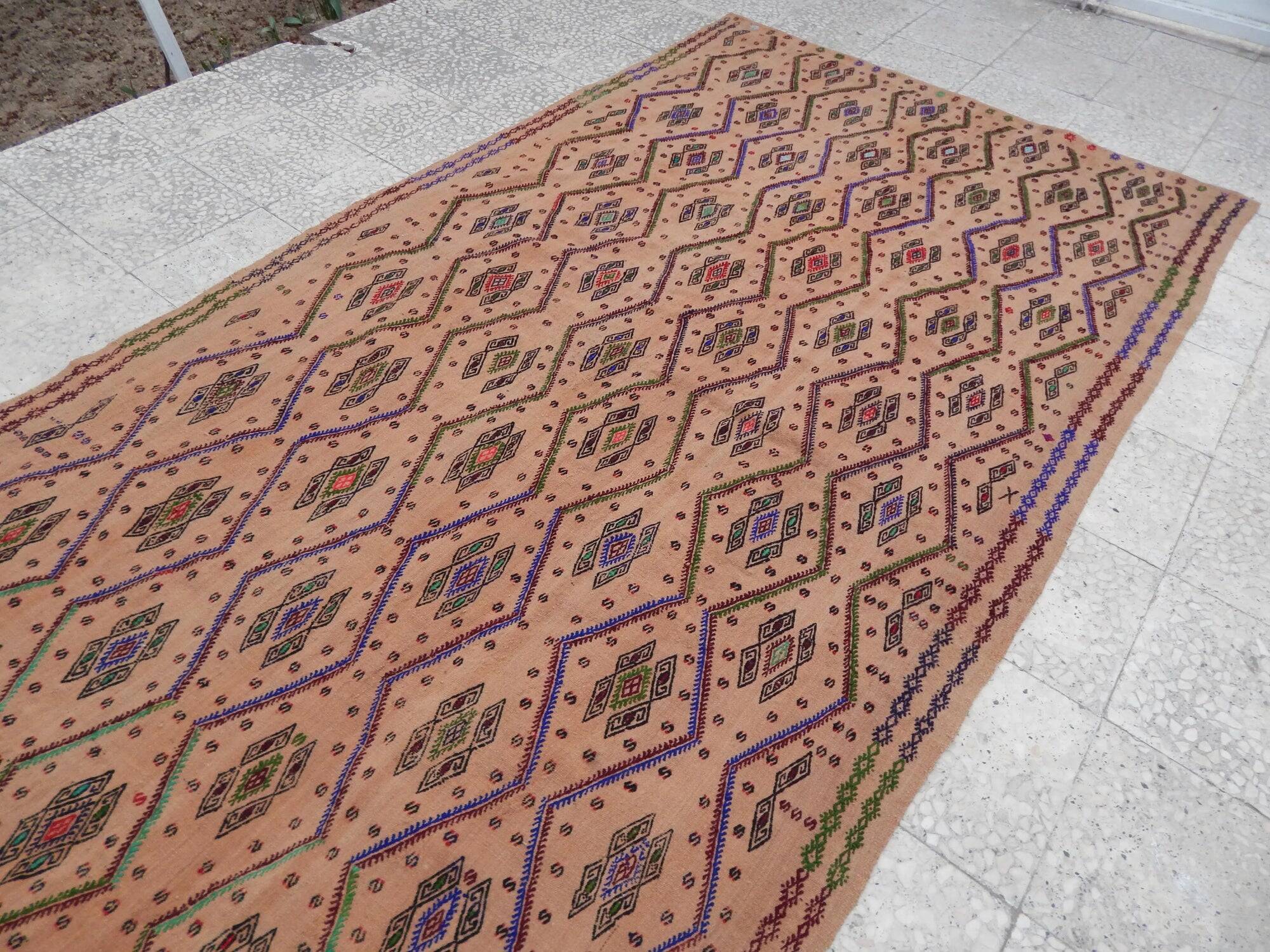 Vintage Turkish kilim, handwoven, 153x287 cm.