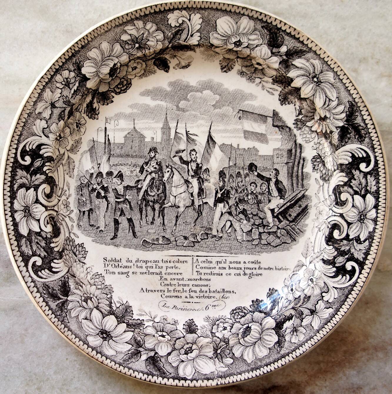 Set of 2 talking plates by Montereau Lebeuf Thibault 19th century