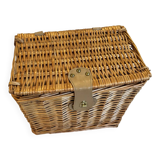 Wicker basket